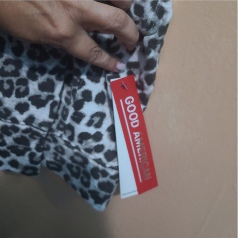 Good American Snow Leopard Sweater NWT NWT - image 6